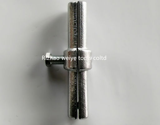 Forged jointed scaffold pin 1.1kg bolt 77mm,Hex nut 23mm forged-Riveted supplier